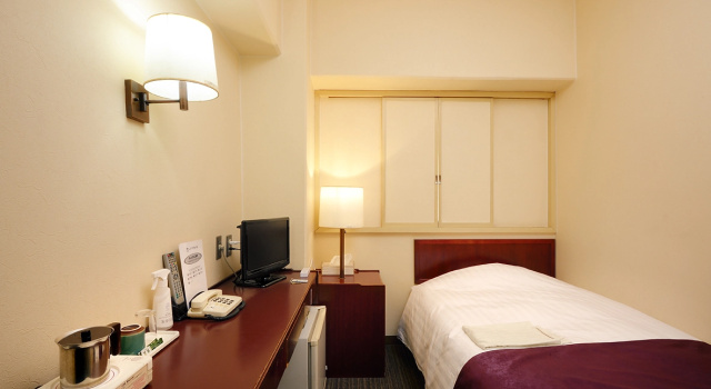 Номер Economy Ueda Plaza Hotel