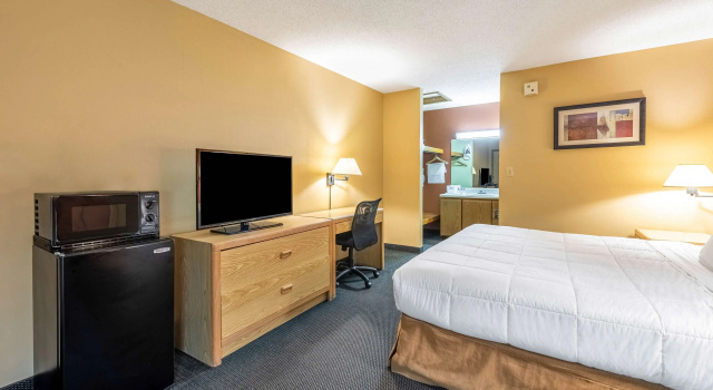 Двухместный номер Standard Americas Best Value Inn St. Marys