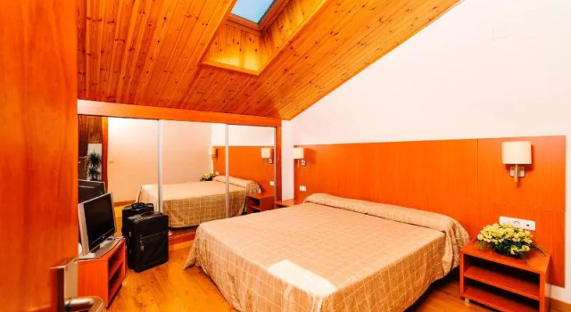 Апартаменты Superior с балконом Guitart La Molina Aparthotel & Spa