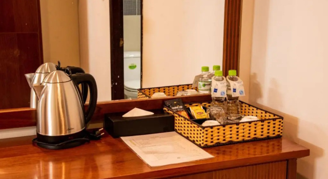 Двухместный номер Standard Song Tien Hotel