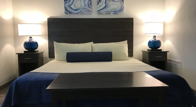 The Dover House Resort, Забронировать Курортный отель Делрей-Бич Palm Beach County