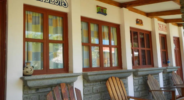 Трёхместный номер Deluxe с красивым видом из окна Punta Roca Surf Resort