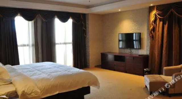 Люкс Jiuzhou International Hotel