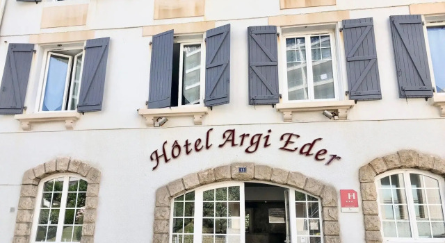 Hôtel Barnea, Забронировать Отель Биарриц French Basque Country, рядом с Спа-салон Thalmar