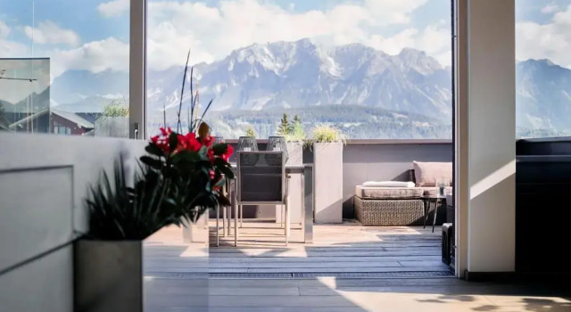 Люкс ARX Hotel & Restaurant