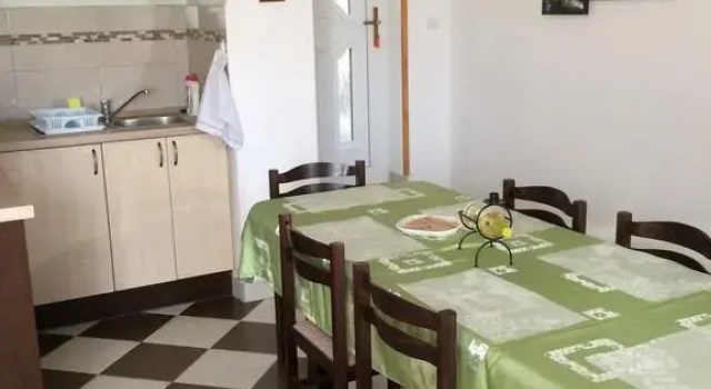 Holló Guesthouse , Vendégház Eger