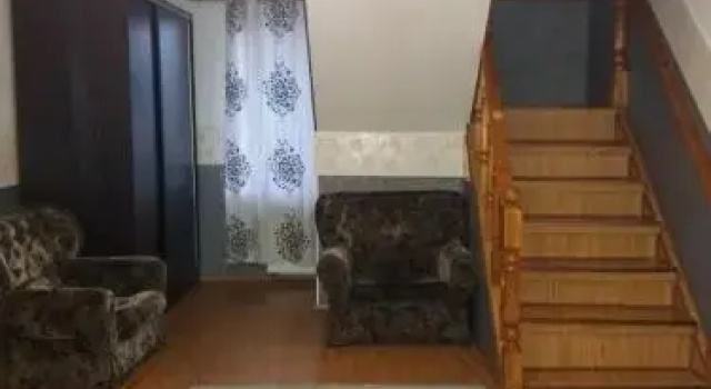 Hostel on Kulanova 4, Забронировать Хостел Privokzalʼnoye Киргизия