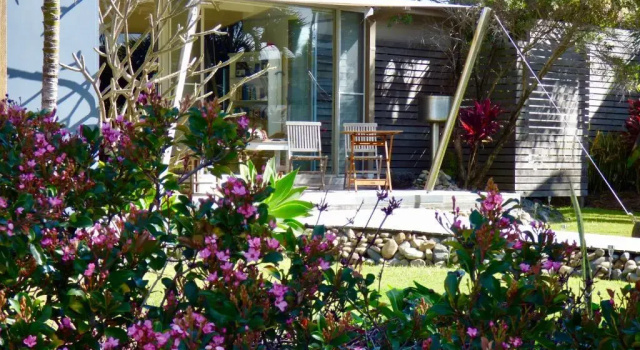 ArtHOUSE Beachfront Accommodation