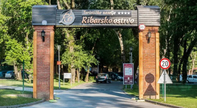 Tourist Resort Ribarsko Ostrvo