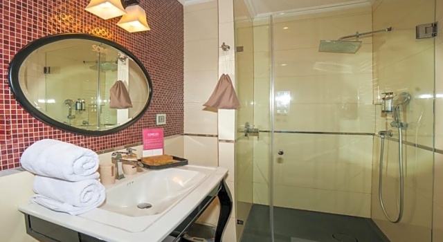 Номер Deluxe Hotel Sommelier Boutique