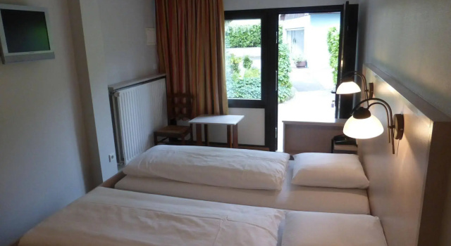 Hotel du Parc, Rezerwuj Hotel Hotele w Oesling ze śniadaniem, Śniadanie