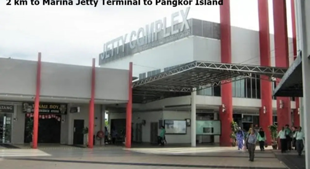 Yellow Cube at Lumut Cube Homestay Kontena, Брондау Гостьхаус Lumut Perak