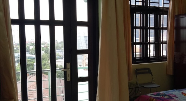 Двухместный номер Deluxe с балконом и с видом на город Ngoc Loan Hotel