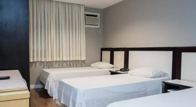Трёхместный номер Classic Master Express Alberto Bins - 200 metros do Hospital Santa Casa