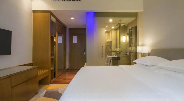 Двухместный номер Deluxe с видом на море Four Points by Sheraton Manado