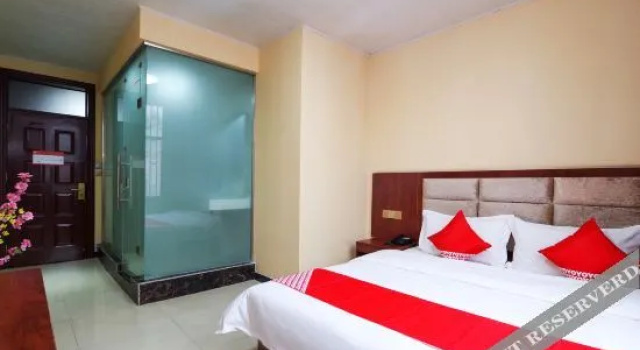 OYO Xinzheng Leyuan Hotel