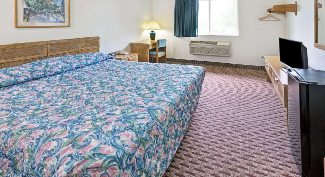 Двухместный номер Standard Super 8 by Wyndham Canonsburg/Pittsburgh Area