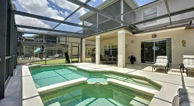 Коттедж 4 Bed 4 Bath With Private Pool/spa 4 Bedroom Home by RedAwning