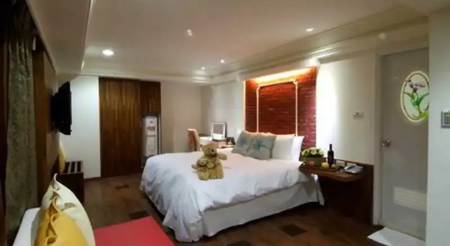 Honeydew Hotel, Забронировать Отель Отели Тайчжуна с парковкой, рядом с Taichung Broadcasting Bureau, Парковка