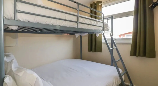 Chalet H4, Book Chalet Wadebridge Cornwall