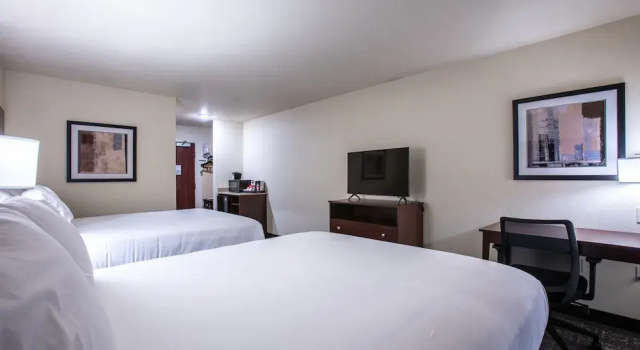 Четырёхместный номер Standard Cobblestone Inn & Suites - Pine Bluffs