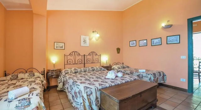 Beautiful Apartment in Gioiosa Marea ME With 1 Bedrooms, Wifi and Outdoor Swimming Pool, Забронировать Апартаменты/квартира Апартаменты Джойоза-Мареа, Апартаменты/квартира