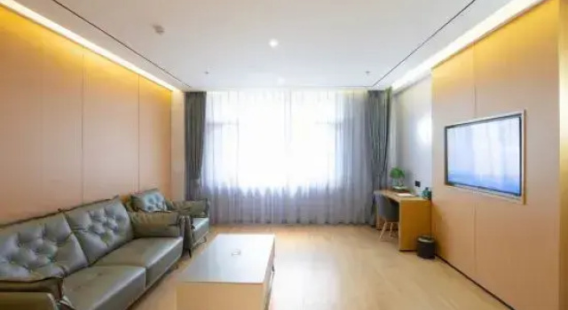 Люкс Starway Hotel