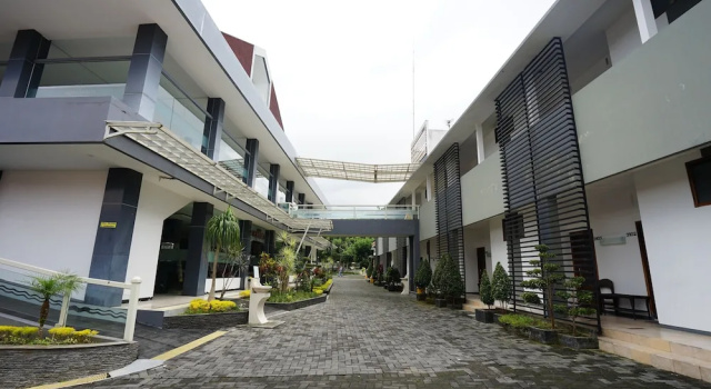 Двухместный номер Superior Hotel Selecta Batu Malang