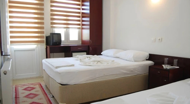 Hotel Selina, Забронировать Отель Отели Айвалык с завтраком, Завтраки