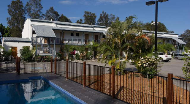 Трёхместный номер Standard Novena Palms Motel