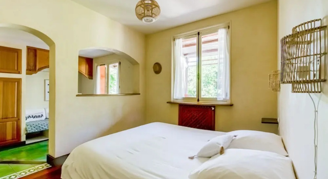 Secluded Holiday Home in La Croix Valmer Near Seabeac, Забронировать Отель Ла-Круа-Вальме Сен-Тропе залива