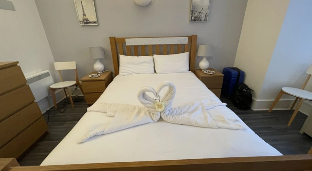 Апартаменты Deluxe Bournemouth Holiday Let With Hot Tub & Sauna