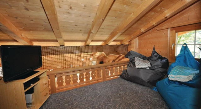 Obhegli C, Rezerwuj Hotel Brienz Haslital