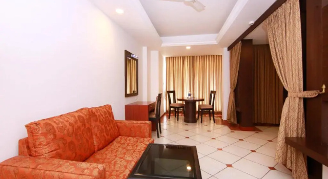 Люкс Deluxe Emarald Hotel