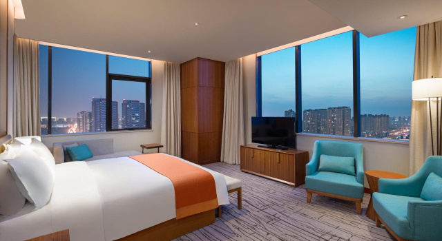 Holiday Inn Tianjin Xiqing by IHG, Rezervați Hotel Hoteluri în Tianjin Province cu piscină, Piscină
