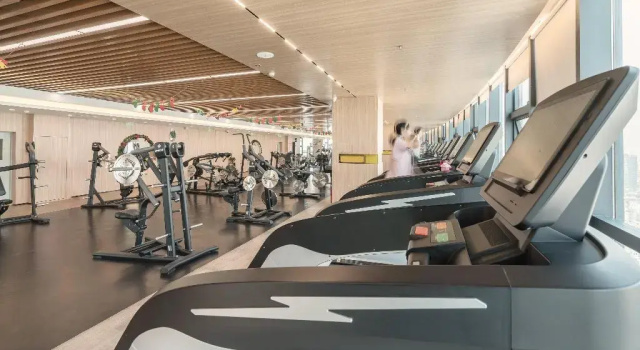 Holiday Inn Express Yangjiang City Center by IHG, Prenota Hotel Yangjiang Guangdong