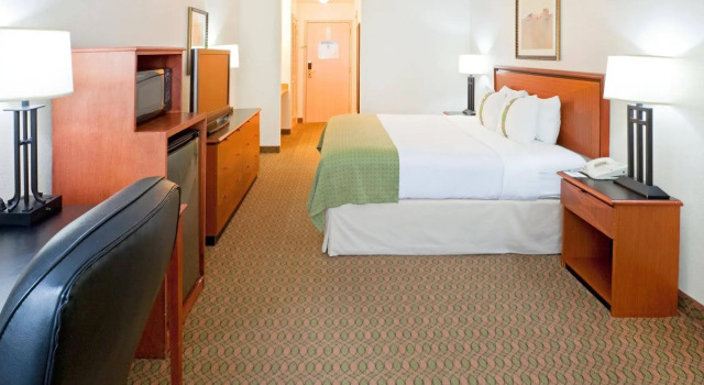 Holiday Inn Brownsville, Забронировать Отель Браунсвилл Rio Grande Valley