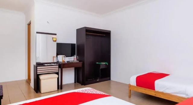 Номер Deluxe Super OYO 1114 Neo Pegasus Hotel