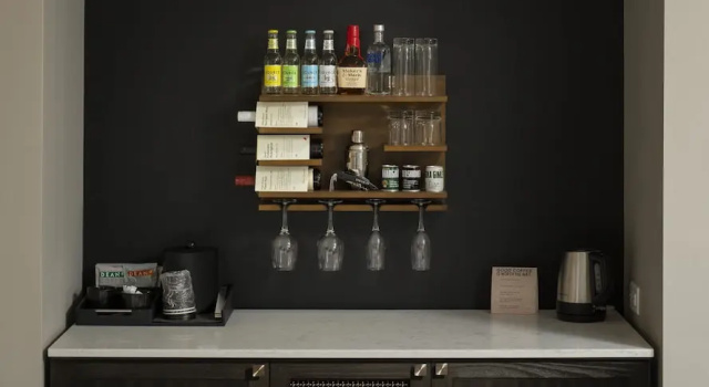 Полулюкс Epicurean Atlanta, Autograph Collection