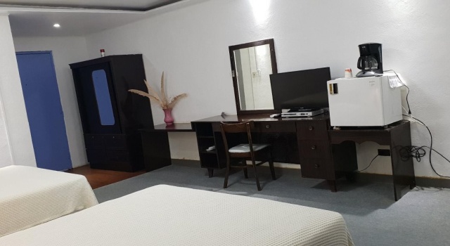 Tinian Lorilynn Hotel