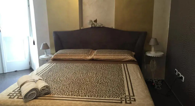 B&B Civico Cinque, Забронировать Отель Салерно Кампания, рядом с Провинциальный археологический музей