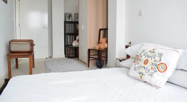 Bright 1 Bedroom Flat in Limehouse, Забронировать Отель Отели Лондона 3 звезды, рядом с Степни Грин, 3*