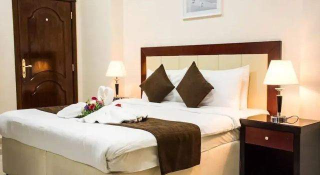 Prime suites, Забронировать Отель Отели Манамы с завтраком, рядом с Дворец Худайбия, Завтраки