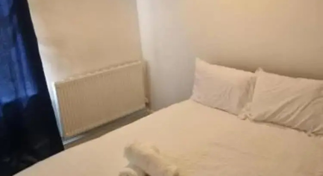 Gillingham Retreat - Spacious 4 Bedroom House, Забронировать Отель Джиллингем Кент