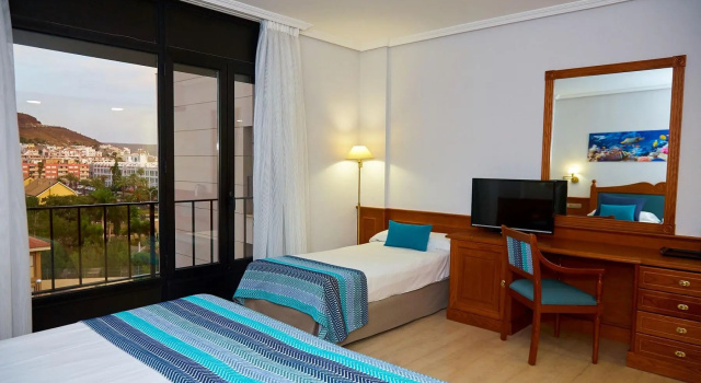 Трёхместный номер Standard Hotel Zentral Center - Adults only