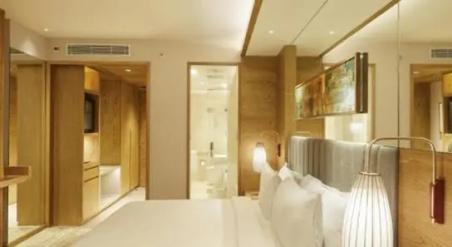 Двухместный клубный номер Standard The Residency Towers