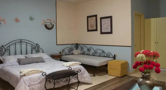 Номер Standard Akrolimnion Hotel
