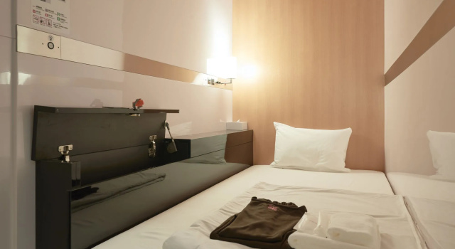 First Cabin Kyoto Arashiyama, Buchen Sie Hotel Hotels in Kyoto mit Parkplatz, Parkplätze