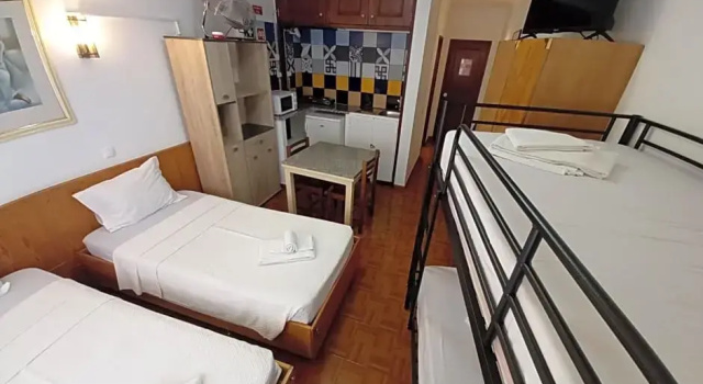 Lagos Central Suite DBV Guesthouse, Забронировать Хостел Недорогие отели Лагуш, рядом с Statue of Henry the Navigator, недорогие