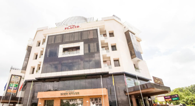 Hotel Placid, Забронировать Отель Colonelganj штат Уттар-Прадеш